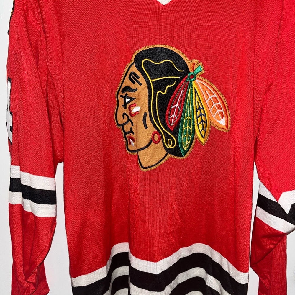 Vintage Chicago Blackhawks circa(‘80s) Jersey #24 no name on back, M